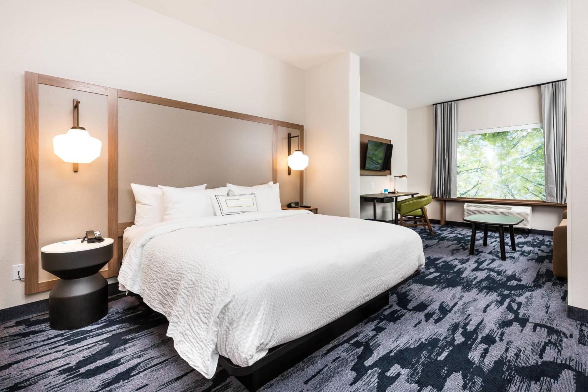Fairfield Inn & Suites By Marriott Крествю Екстериор снимка
