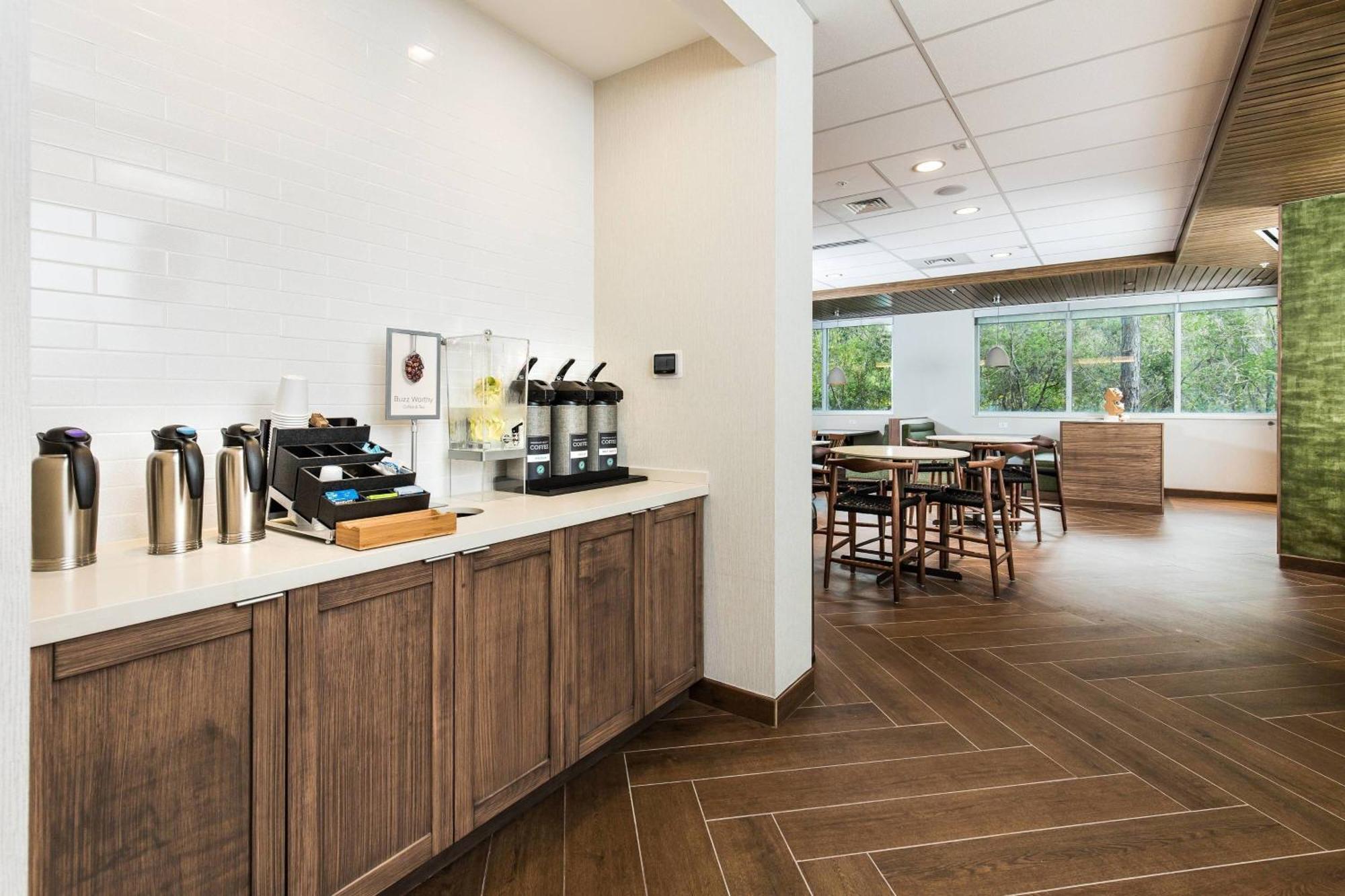 Fairfield Inn & Suites By Marriott Крествю Екстериор снимка